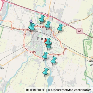 Mappa Viale Martiri di Cefalonia, 43123 Parma PR, Italia (3.29545)