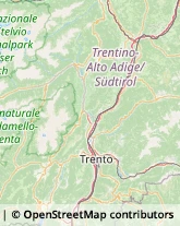 Campeggi, Villaggi Turistici e Ostelli Cles,38023Trento