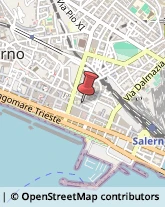 Via degli Orti, 28,84122Salerno