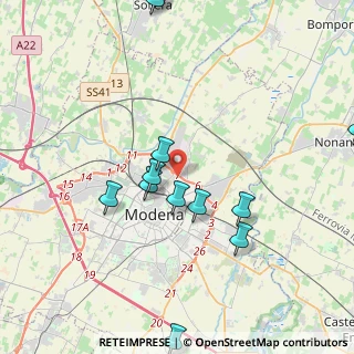 Mappa Via del Mercato Prima dello sbocco della, 41122 Modena MO, Italia (4.63333)