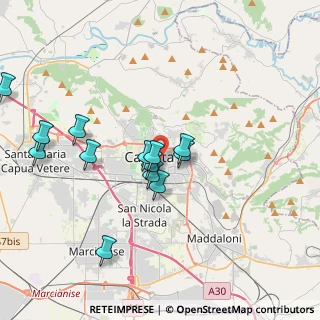 Mappa Piazza Pitesti, 81100 Caserta CE, Italia (3.91615)